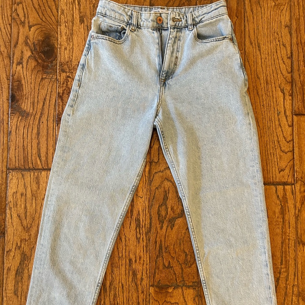 Zara Jeans